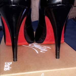 Christian Louboutin Heels 👠 ♥️